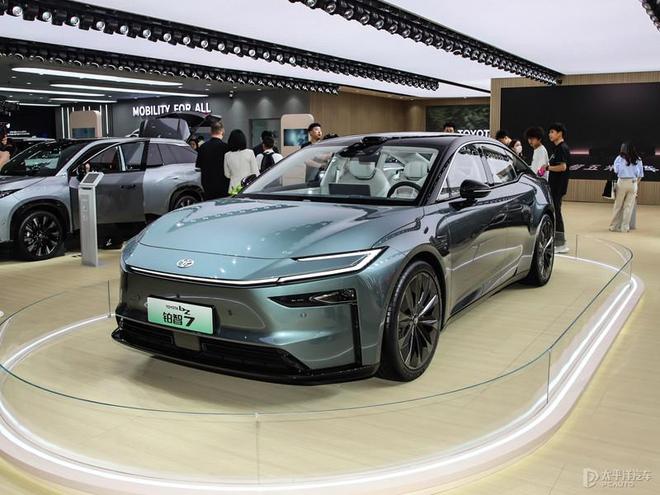 世家领衔 广州车展值得关注新车开元棋牌app零跑A10至境(图45)