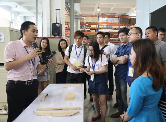 巴斯特的极致天窗工艺开元ky棋牌遇见伟(图6) 巴斯特的极致天窗工艺开元ky棋牌遇见伟(图6)