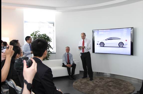 巴斯特的极致天窗工艺开元ky棋牌遇见伟(图17) 巴斯特的极致天窗工艺开元ky棋牌遇见伟(图17)