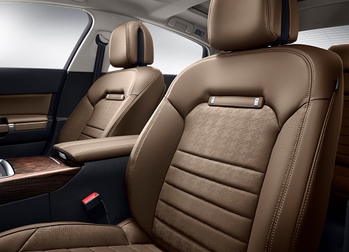 巴斯特的极致天窗工艺开元ky棋牌遇见伟(图11) 巴斯特的极致天窗工艺开元ky棋牌遇见伟(图11)